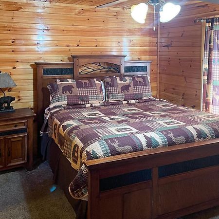 Black Bear Hideaway Cabin Gatlinburg Luaran gambar