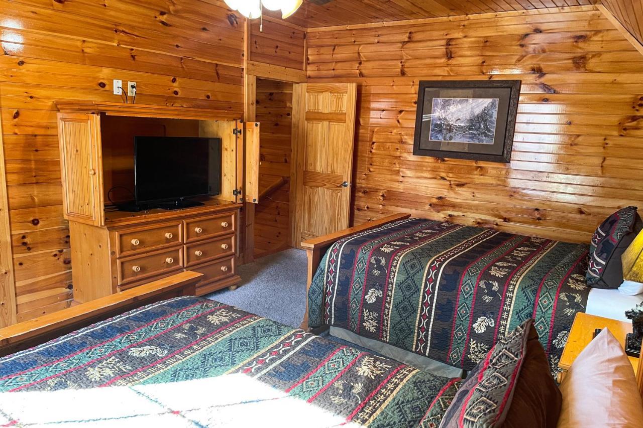Black Bear Hideaway Cabin Gatlinburg Luaran gambar