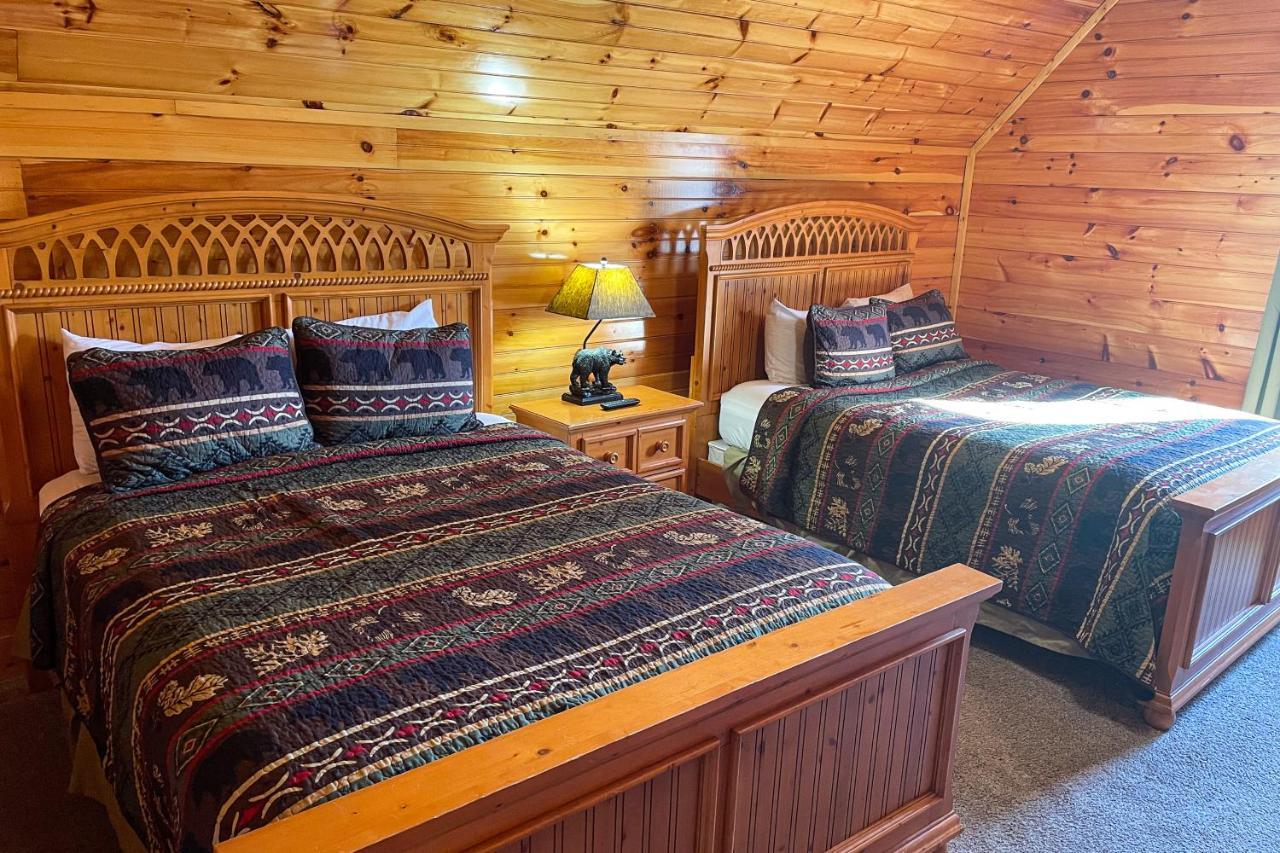 Black Bear Hideaway Cabin Gatlinburg Luaran gambar